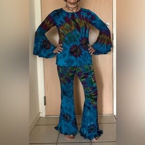 Jayli Hippie Boho Blue Red Green Yellow Flared Tie Dye Top & Leggings Medium